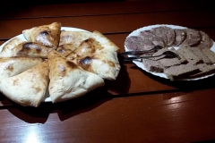 37079266_1982110408532630_2212428046051311616_n