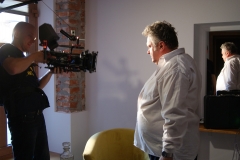 42194218_242750359735011_3398143537223565312_n