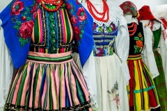 Nastrój-się-na-strój_stroje-sceniczne-Świerczkowiaków_fot.-Dorota-Omylska-Bielat