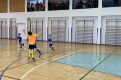 4DDF878D-4958-4573-9353-3761294D4B0D