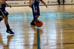 44859776-5DB0-413B-90E6-16ACB5227561